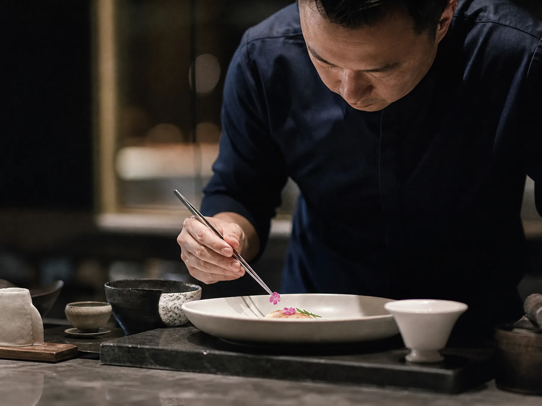 First visual context: A business banquet menu in Shanghai: the logic of service
